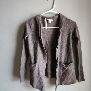 Super soft Max studio 2 ply 100% cashmere gray hooded sweater size small